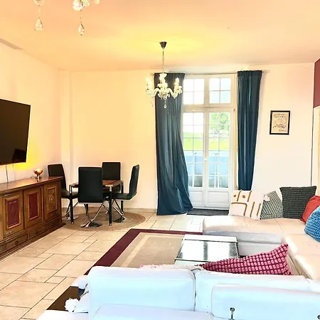 The Chateau 45pers, 30min From Sea Villa
